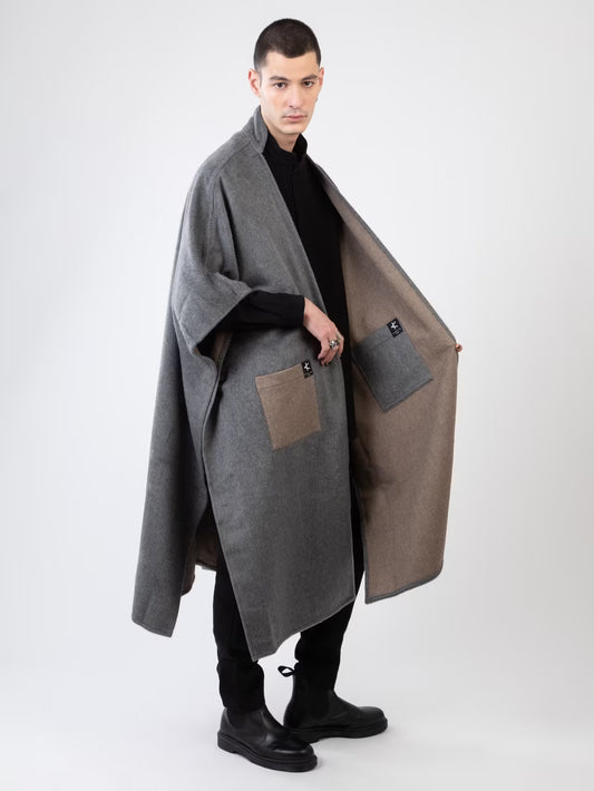 Flippa Cape - Fluffy Gray-0