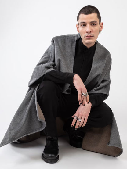 Flippa Cape - Fluffy Gray-4