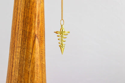 Pendule Spirale - Laiton doré-0